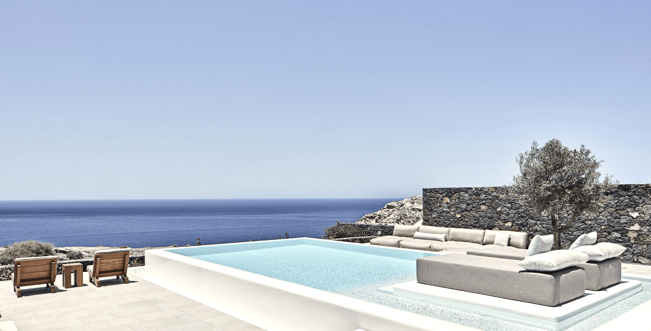 Canaves Oia Epitome new web banner 2200 x 1120